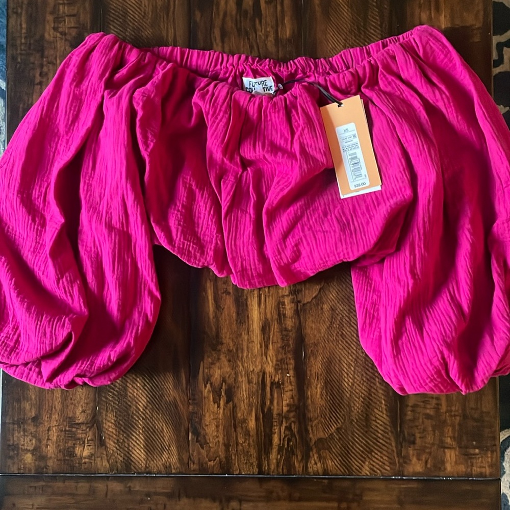 Off the Shoulder Crop Top